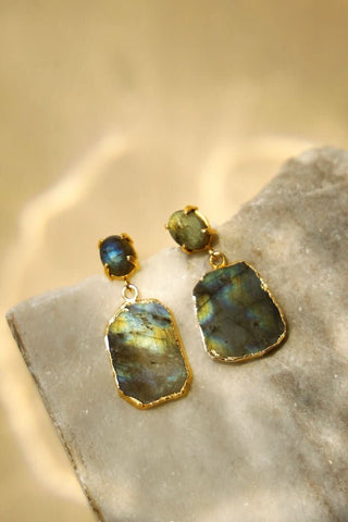 Aura of Two Earrings - Alter Ego India